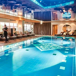 Hotell Vier Jahreszeiten Kempinski